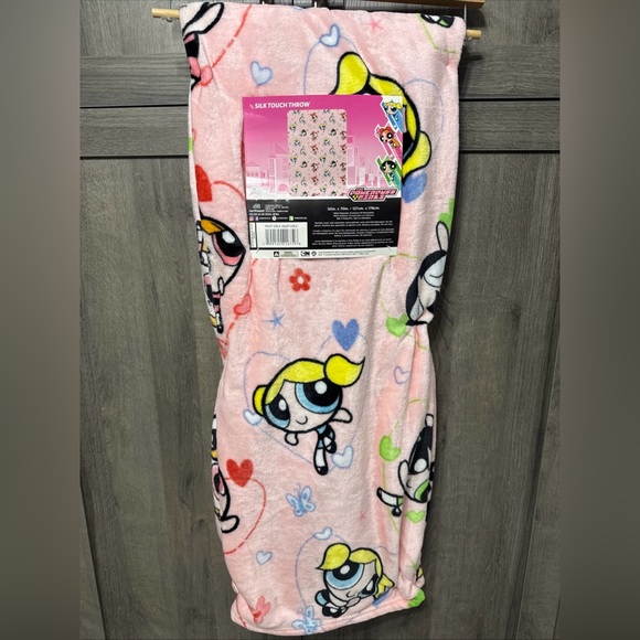 New The Power Puff Girls & Hearts Soft Pink Plush 50" x 70" Throw Blanket - Picture 1 of 11
